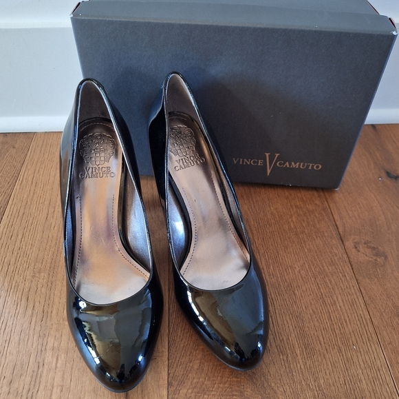 Vince Camuto heels - Picture 12 of 14